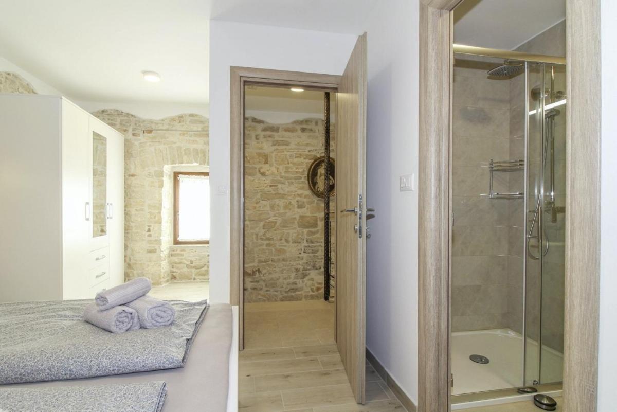 Villa Olea In Barat - Haus Fuer 6-8 Personen Kanfanar Exteriör bild